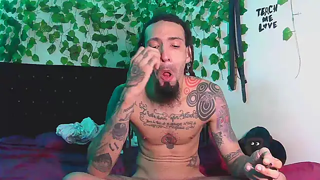 caribbeanlover1 online show from October 19, 9:51 pm