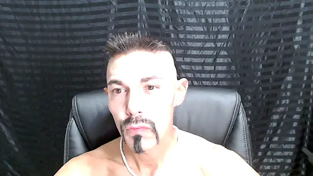 Snapshot of ThickD2C chatting on December 23, 7:41 pm ThickD2C online show from December 23, 7:41 pm