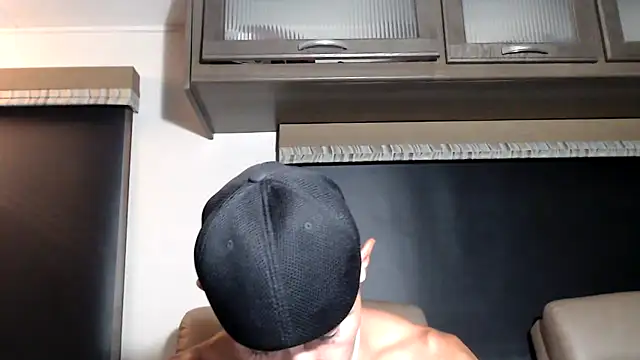 ThickD2C online show from April 25, 7:33 pm