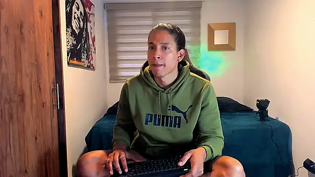 Liam V online show from January 28, 12:00 pm