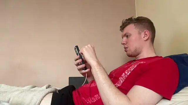 sexybooii6968 online show from April 16, 1:22 pm