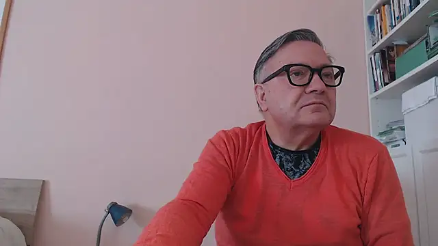 YOU6me online show from April 6, 8:26 am