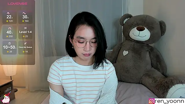 Ren yoon online show from April 28, 9:25 am