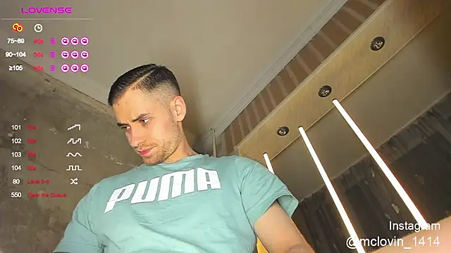 Snapshot of Vinsent_Frantlyy chatting on September 27, 3:26 am Vinsent Frantlyy online show from September 27, 3:26 am