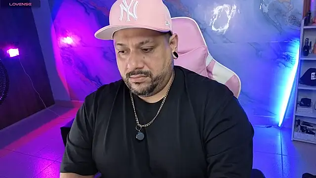 jacoob woods online show from April 21, 1:30 am