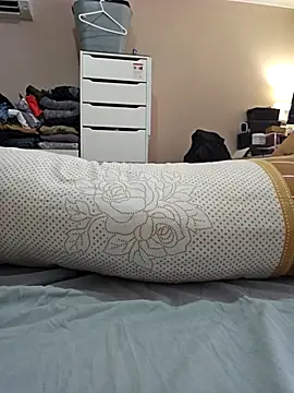 AmateurGuy23 online show from March 6, 12:18 am