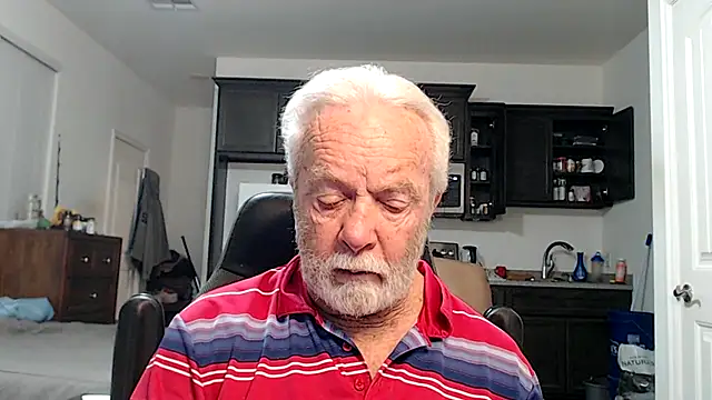 Snapshot of rockpoint69 chatting on September 23, 6:35 am rockpoint69 online show from September 23, 6:35 am