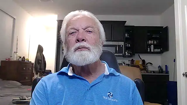 Snapshot of rockpoint69 chatting on January 18, 7:26 am rockpoint69 online show from January 18, 7:26 am