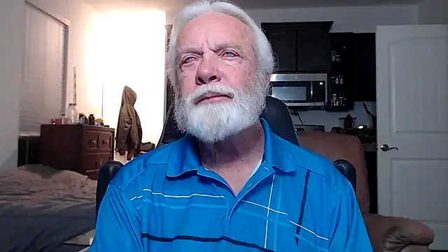 Snapshot of rockpoint69 chatting on January 31, 9:16 am rockpoint69 online show from January 31, 9:16 am