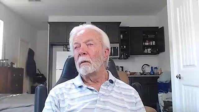 rockpoint69 online show from November 13, 1:49 pm