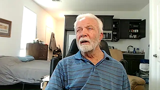 Snapshot of rockpoint69 chatting on September 18, 2:41 pm rockpoint69 online show from September 18, 2:41 pm
