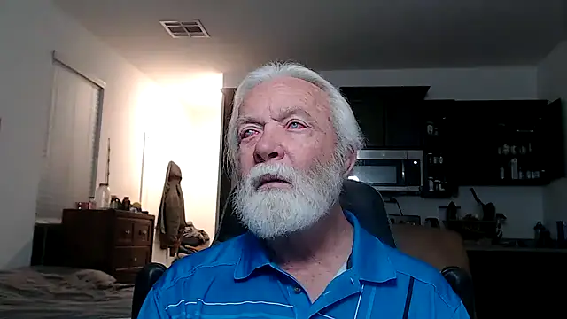 Snapshot of rockpoint69 chatting on January 24, 7:51 am rockpoint69 online show from January 24, 7:51 am