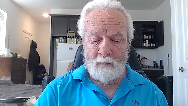 Snapshot of rockpoint69 chatting on January 12, 7:42 pm rockpoint69 online show from January 12, 7:42 pm