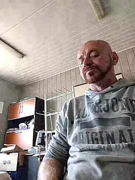 Snapshot of wilkalfa chatting on September 24, 10:46 am wilkalfa online show from September 24, 10:46 am