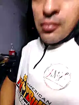 Snapshot of king-lobo-act chatting on October 17, 9:41 pm king-lobo-act online show from October 17, 9:41 pm