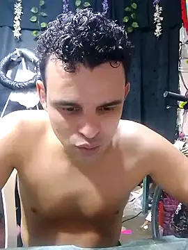 king-lobo-act online show from November 17, 10:02 pm