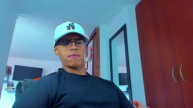  John Boy  online show from January 8, 5:29 pm