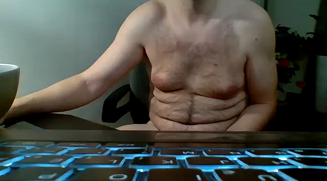 Horney boy86 online show from December 30, 11:28 pm