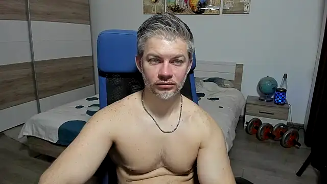 RobbyShawz online show from March 6, 8:11 am