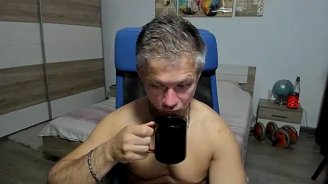 RobbyShawz online show from July 24, 4:53 am