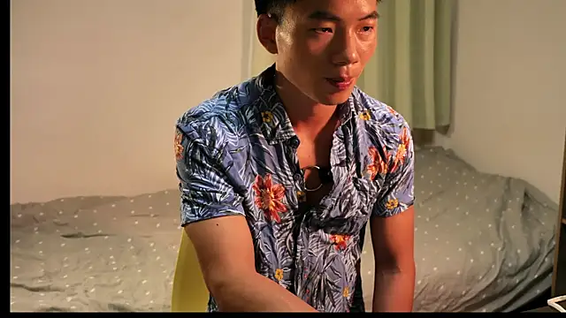 asiahot liam online show from October 9, 12:43 pm