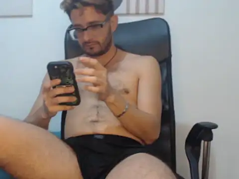 peterannaud online show from March 11, 12:06 am