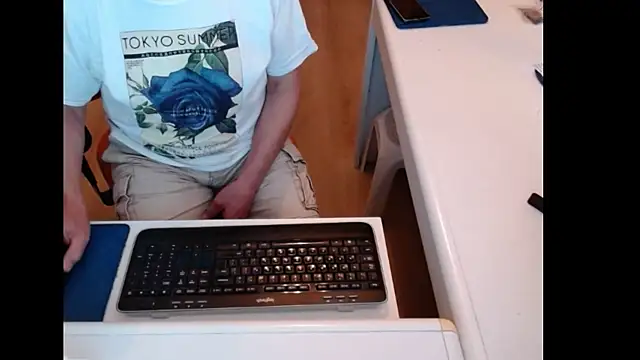 dutchpornking online show from June 3, 11:34 am