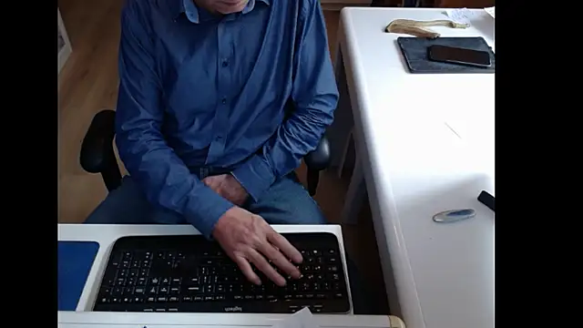 dutchpornking online show from September 18, 11:34 am