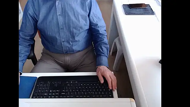 dutchpornking online show from March 16, 7:23 am