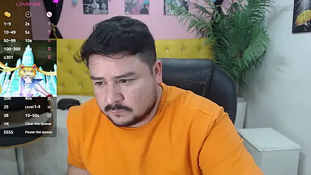 Snapshot of oso_dirty_ chatting on March 7, 5:28 pm oso dirty  online show from March 7, 5:28 pm