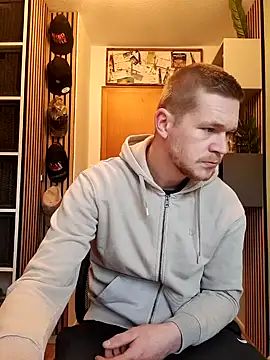 Playbunniboy online show from February 14, 7:38 am