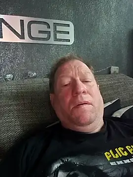 tomtom111111 online show from October 29, 7:55 am