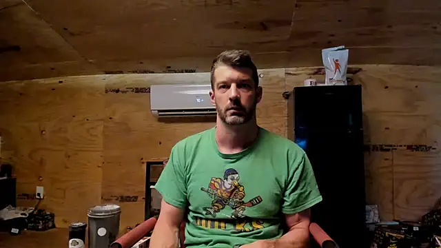 Snapshot of Kenny_Kyle chatting on September 24, 9:46 pm Kenny Kyle online show from September 24, 9:46 pm
