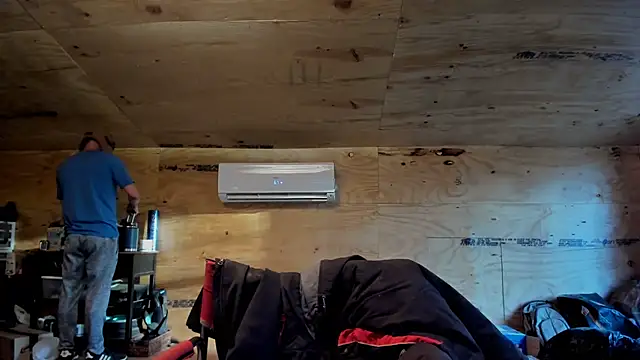 Snapshot of Kenny_Kyle chatting on December 24, 1:39 pm Kenny Kyle online show from December 24, 1:39 pm
