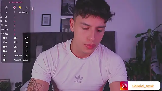 I Gabriel online show from June 4, 5:57 am