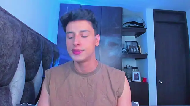 I Gabriel online show from January 30, 9:04 pm