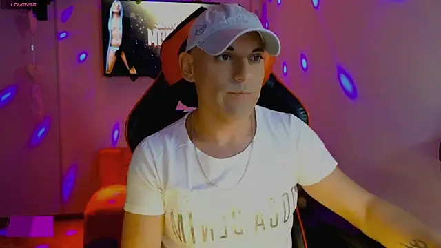 smangels online show from March 13, 3:44 am