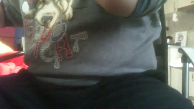 Snapshot of patrasdick94 chatting on January 6, 10:57 am patrasdick94 online show from January 6, 10:57 am