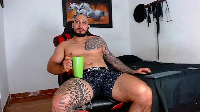 leonidas 18k online show from February 28, 4:10 am