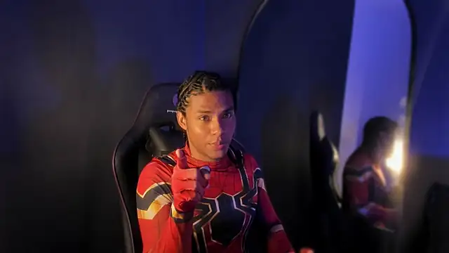 Lucas eevans online show from February 10, 2:11 pm