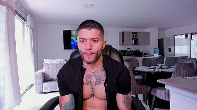 Frank Farrell online show from January 23, 8:35 pm