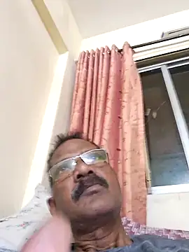 Maddymissile online show from March 14, 1:29 pm