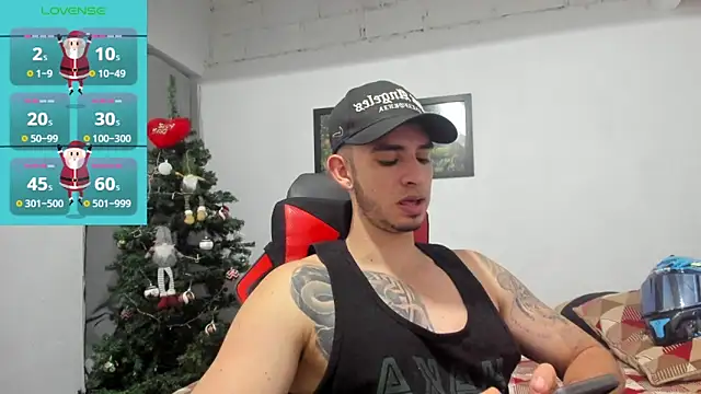 Snapshot of freestyle_blake1 chatting on December 23, 9:18 pm freestyle blake1 online show from December 23, 9:18 pm