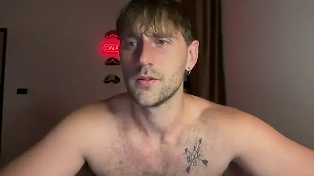 lukegunn online show from April 24, 11:29 pm