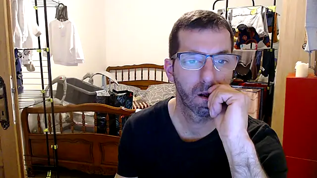 Snapshot of steph19x5 chatting on January 12, 5:44 pm steph19x5 online show from January 12, 5:44 pm