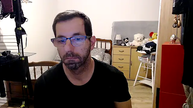 Snapshot of steph19x5 chatting on December 12, 5:52 am steph19x5 online show from December 12, 5:52 am
