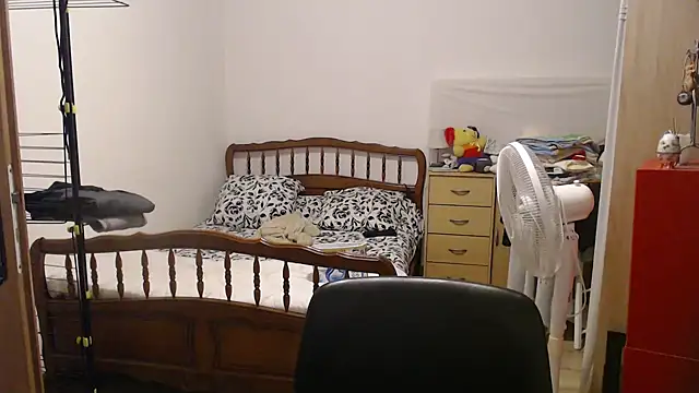 Snapshot of steph19x5 chatting on September 18, 7:49 pm steph19x5 online show from September 18, 7:49 pm