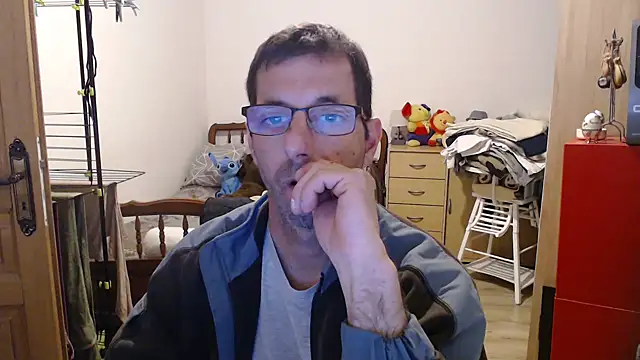 steph19x5 online show from March 24, 8:02 pm