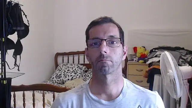 Snapshot of steph19x5 chatting on October 4, 4:01 pm steph19x5 online show from October 4, 4:01 pm