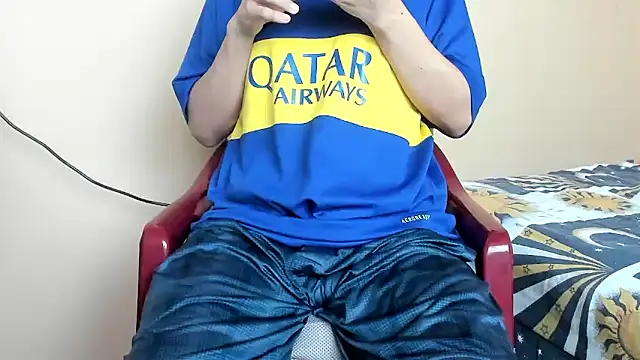 Snapshot of ryanwayne chatting on December 30, 1:47 pm ryanwayne online show from December 30, 1:47 pm